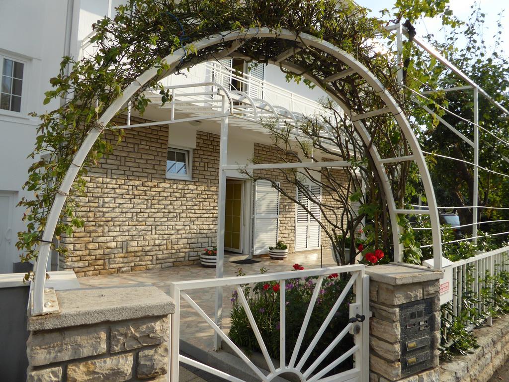 Apartments Bojanic Водице Экстерьер фото