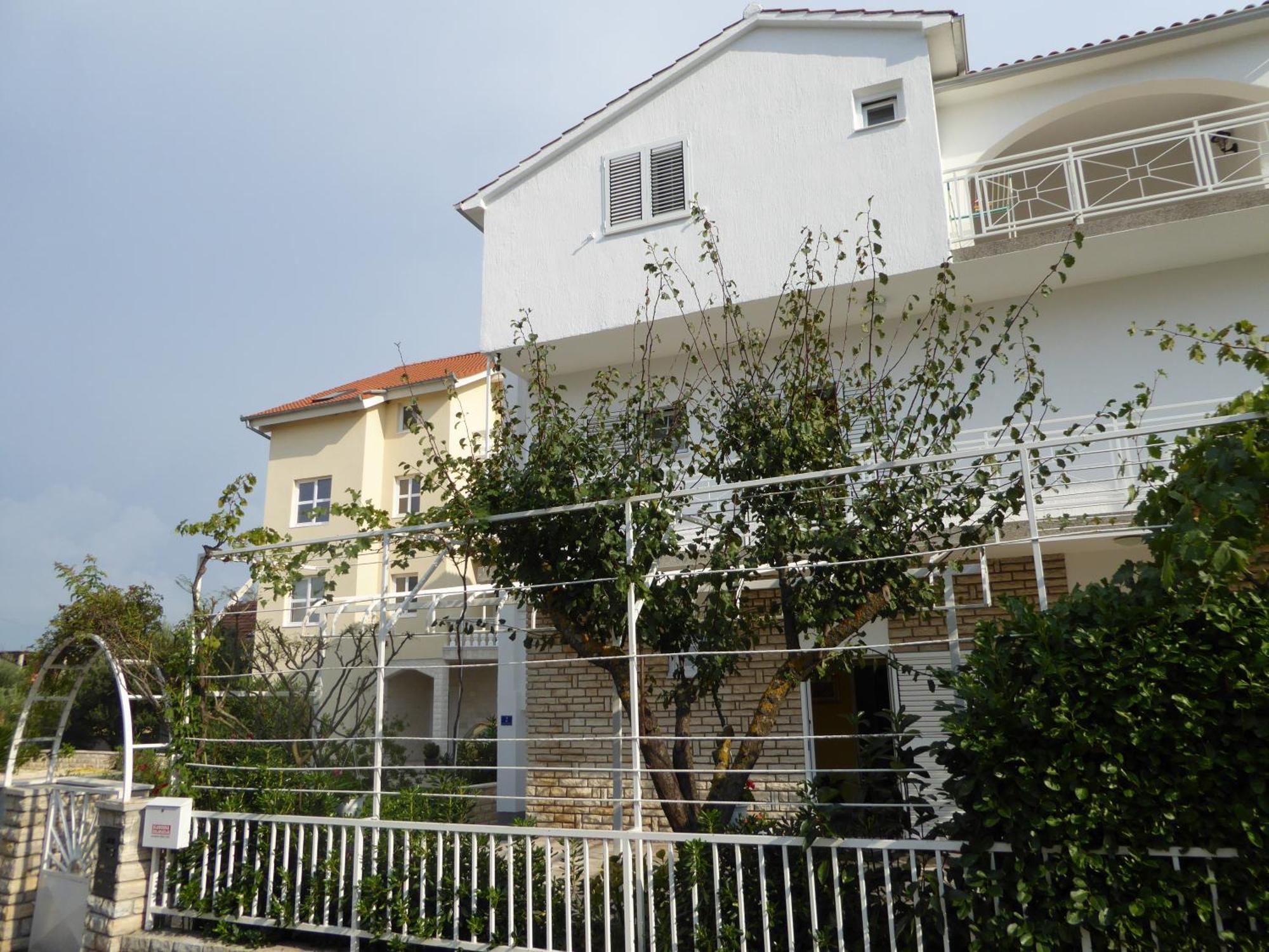 Apartments Bojanic Водице Экстерьер фото